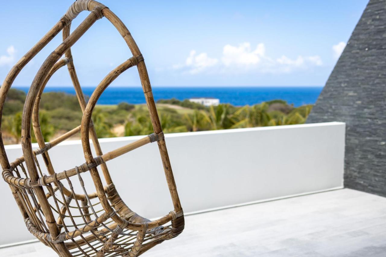 The Reef - Blue Bay Golf & Beach Resort 빌렘스타트 외부 사진